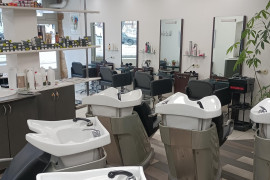 Salon de coiffure mixte - centre ville foix à reprendre - FOIX (09)